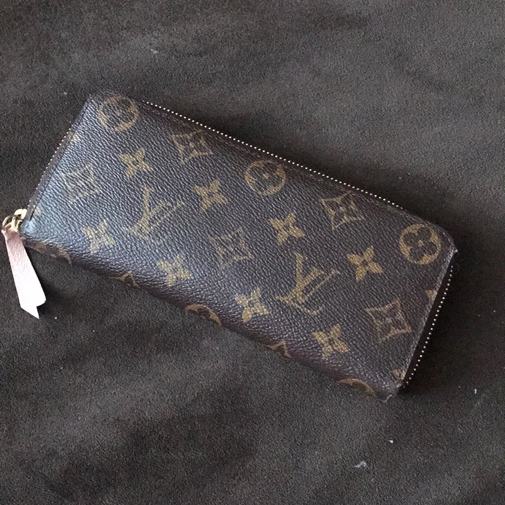 Louis Vuitton Wallet